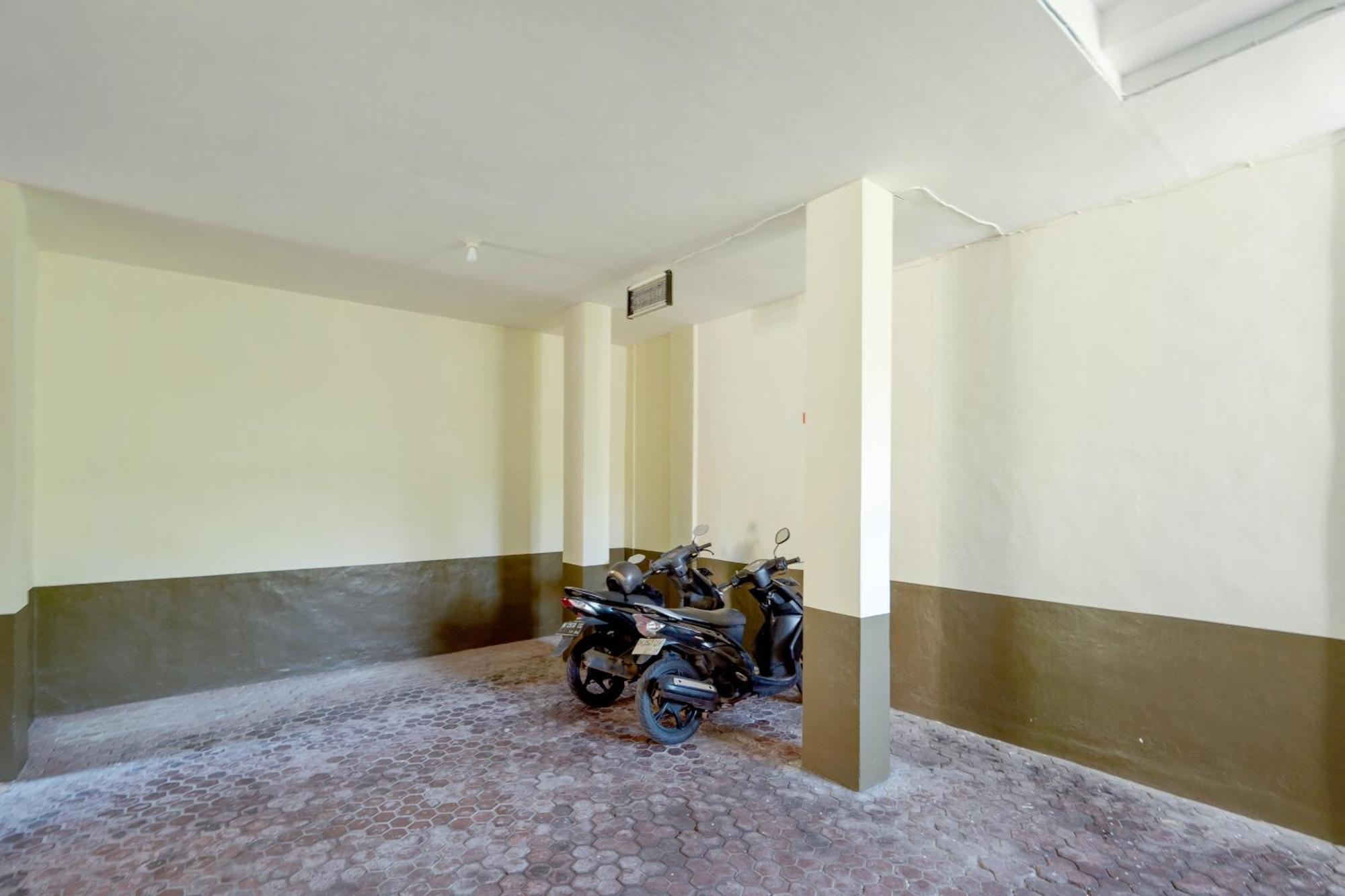 Urbanview Hotel Rasa Sayang Inn Tanjung Benoa Bali Kuta Selatan エクステリア 写真